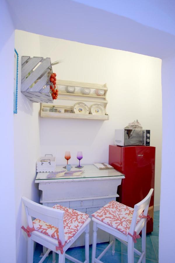 Piazzetta Petrone Apartments + Parking Vieste Kültér fotó