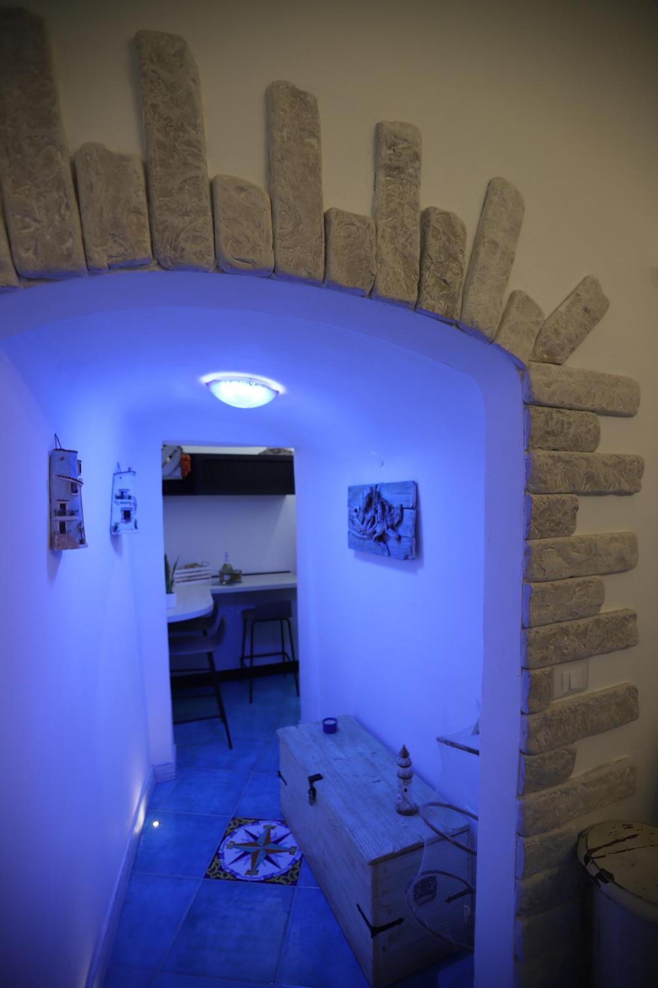 Piazzetta Petrone Apartments + Parking Vieste Kültér fotó